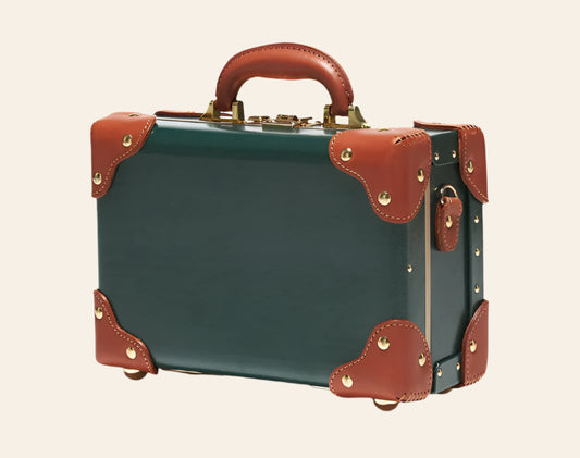 STEAMLINE LUGGAGE The Diplomat Vanity